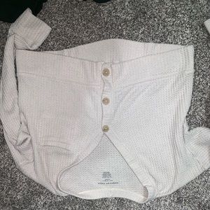 American eagle cropped c-neck sweater